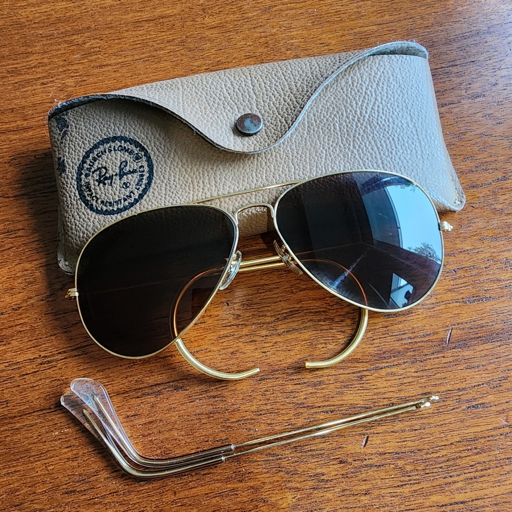 Vintage B&L RAY BAN Made In USA Gold Plated Aviator Sunglasses